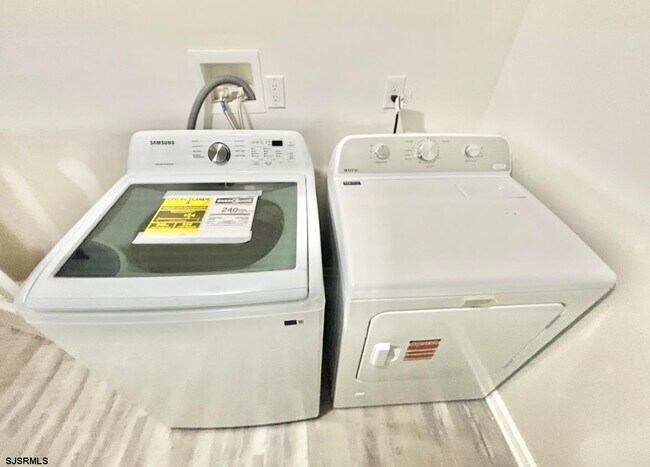 Building Photo - 34 Apache Ct