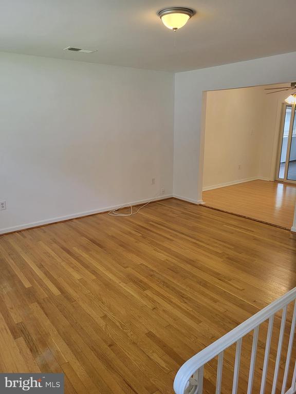 Building Photo - 13416 Hillendale Dr