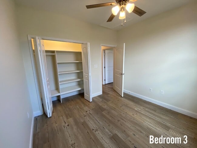 Building Photo - 5200 Cub Cir