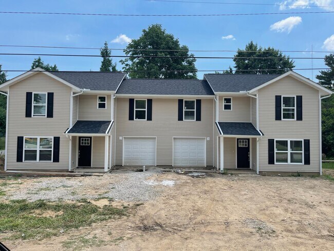 Building Photo - 1815 Tanis Dr