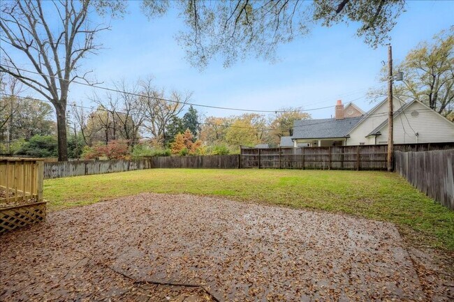 Building Photo - Newly Renovated Home for Rent in Great and Quiet Neighborhood!