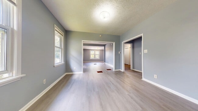 Building Photo - 2 bedroom ranch in Mansfield Schools