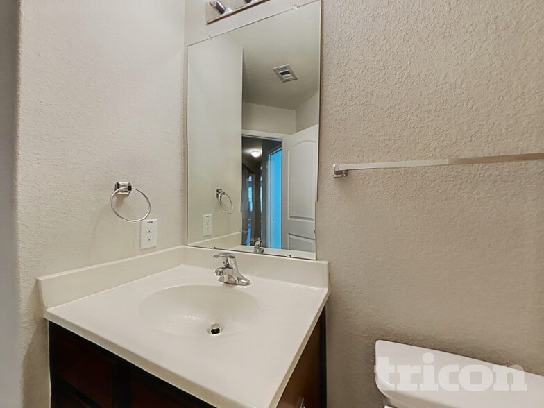 Building Photo - 25040 Authors Dr