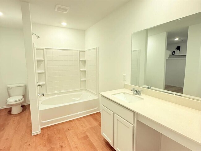 Building Photo - 1840 Black Poplar Wy