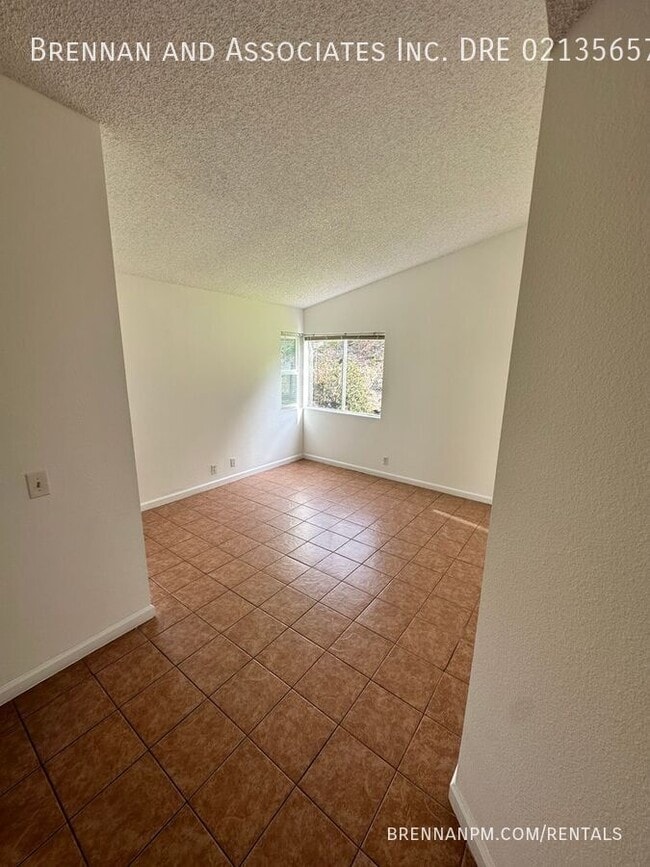 Building Photo - 1606 Woodrun Pl