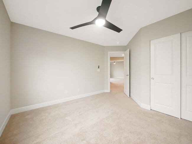 Building Photo - 4 Bed and 2.5 Bath Beautiful Single-family Home for Rent!