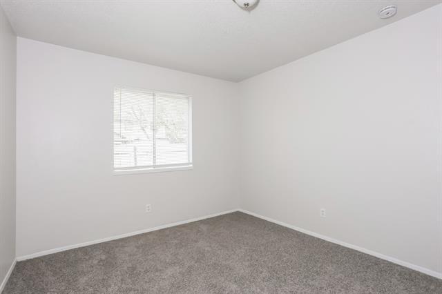 Building Photo - 5037 Collingwood Dr