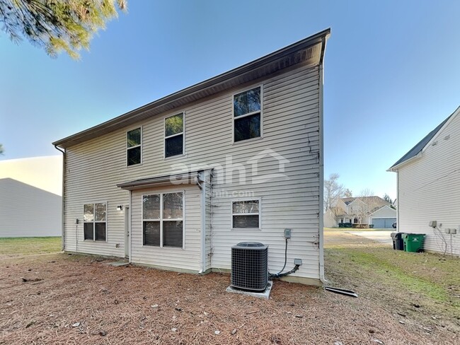 Building Photo - 7119 Advocator Ln