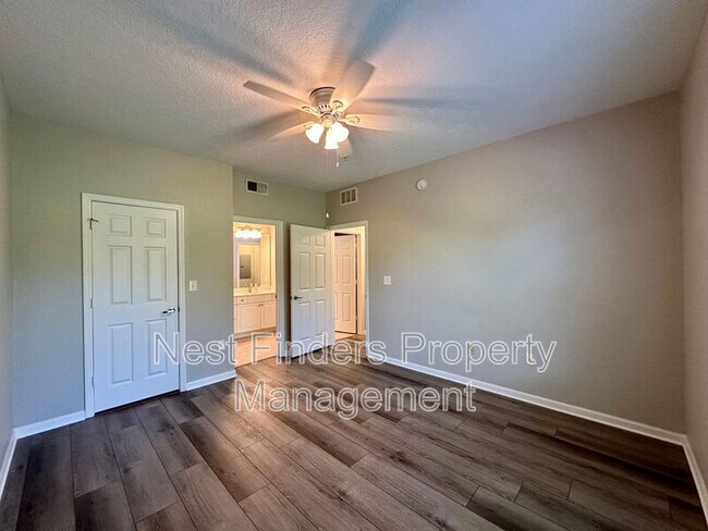 Building Photo - 8539 Gate Pkwy