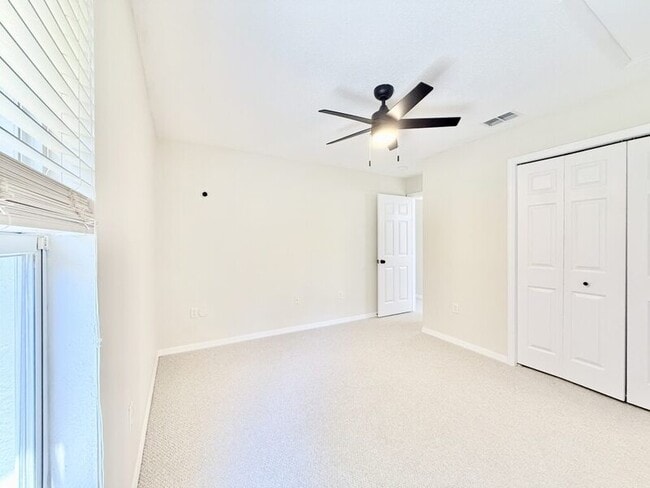 Building Photo - 2610 Sundance Ct