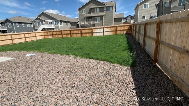 Building Photo - 10898 Saco Dr