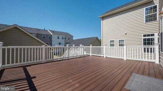 Building Photo - 11830 Steeplebush Dr