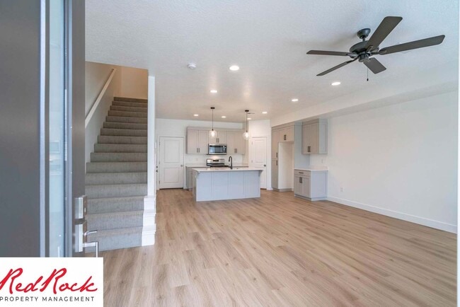 Building Photo - 6 Month Lease! 3 Bedroom Townhome in Washington Fields with Community Pool