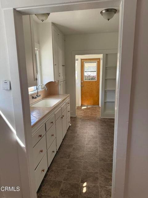 Building Photo - 331 N Chapel Ave