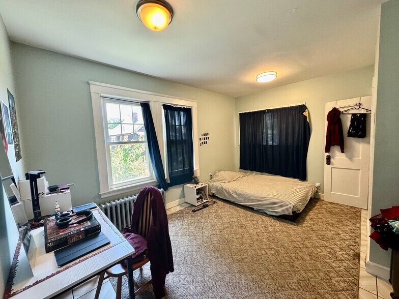 Building Photo - 41 Westford St
