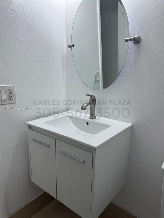 Building Photo - 22 Salamanca Ave