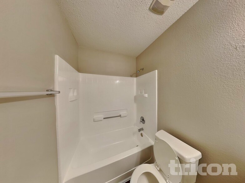 Building Photo - 196 Brandie Mac Ln