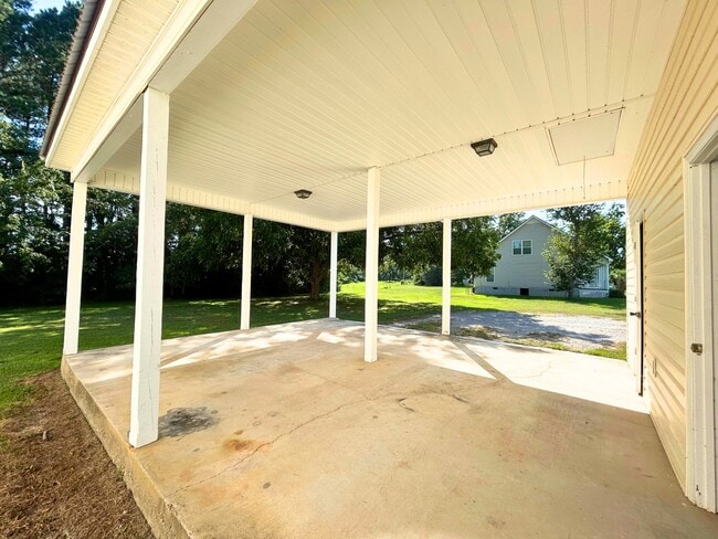 Building Photo - 8539 Clito Rd