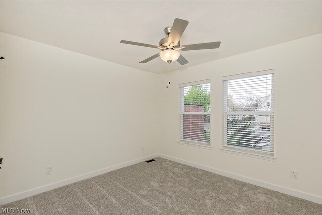 Building Photo - 2240 E 97th St