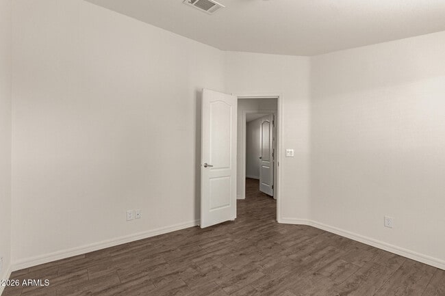 Building Photo - 10810 N 91st Ave