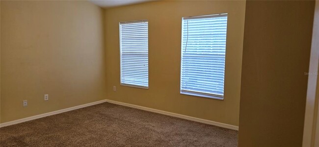 Building Photo - 11012 Black Swan Ct