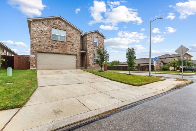 Building Photo - 2526 Wentwood Run