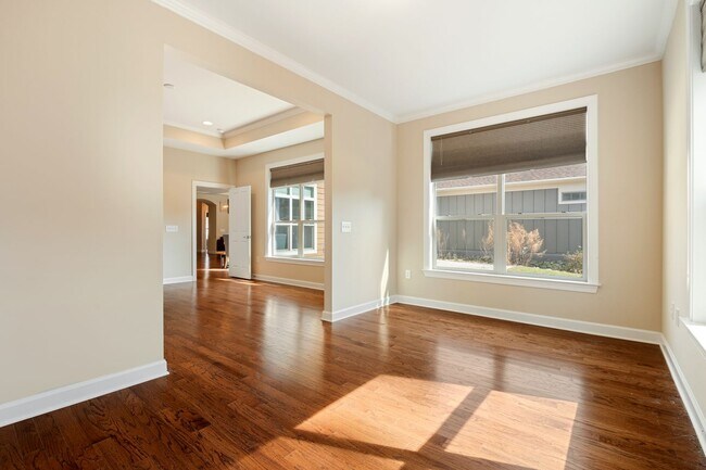 Building Photo - Gorgeous Home in Durham!