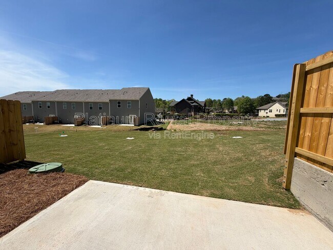 Building Photo - 54 Rustin Rdg