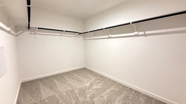 Building Photo - 3934 Winterbourne Wy