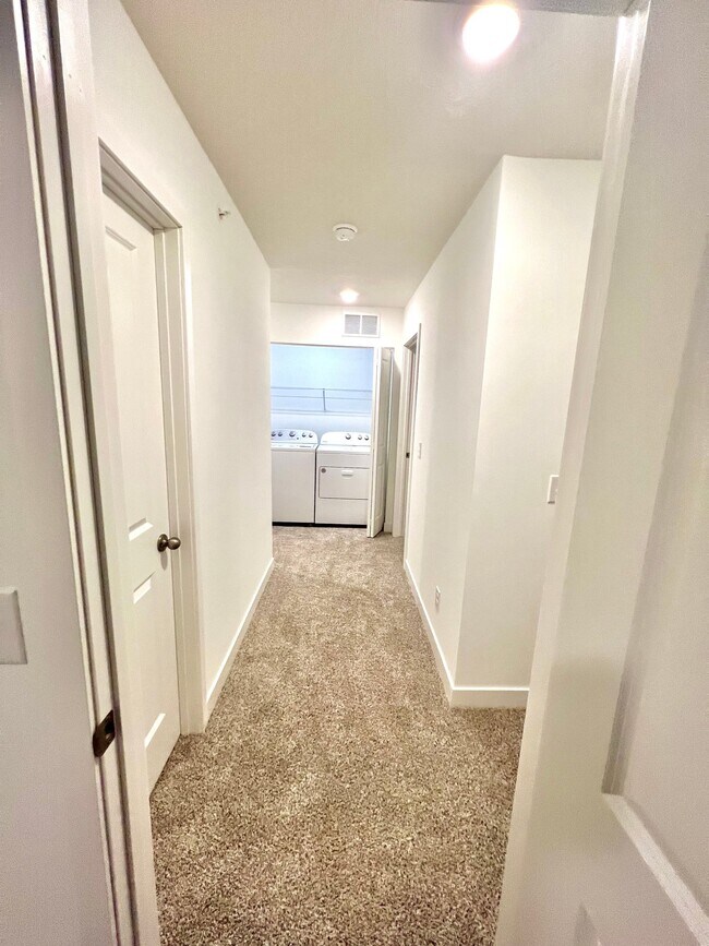 Building Photo - 11204 Balsam Pointe Trl