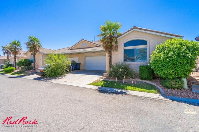 Building Photo - Fresh Carpet! Spacious 5-Bedroom Townhome