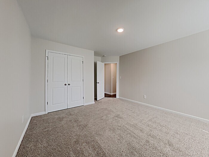 Building Photo - 439 Hager Lake Rd