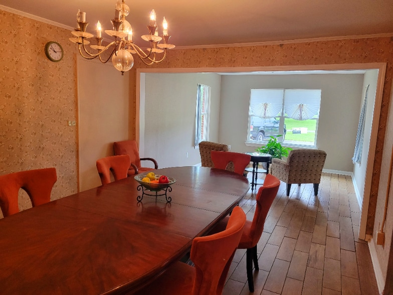 Building Photo - 2301 W James Lee Blvd