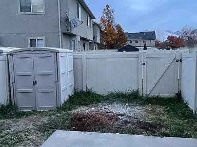 Building Photo - 1029 S Kingsbury Rd