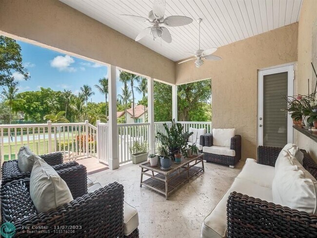 Building Photo - 441 Ridge Rd