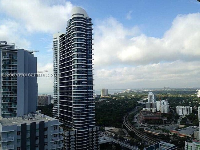Building Photo - 1100 S Miami Ave