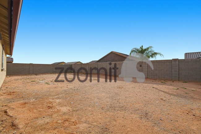 Building Photo - Amazing home in wonderful Ghost Hollow Ranch