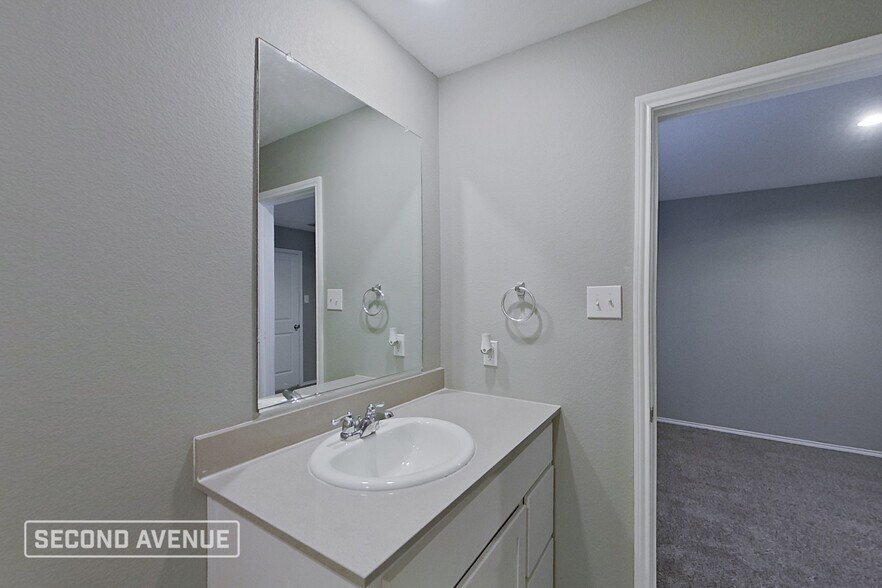 Building Photo - 8719 Cottage Crk Dr