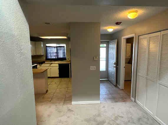 Building Photo - 8635 Clay St