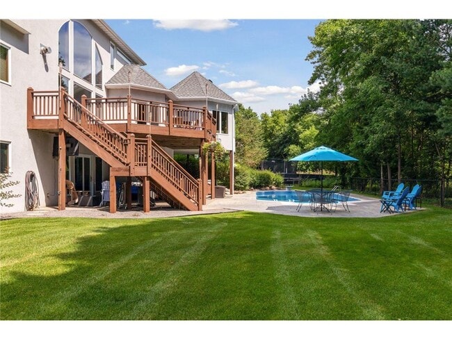 Building Photo - 960 Bayside Ln