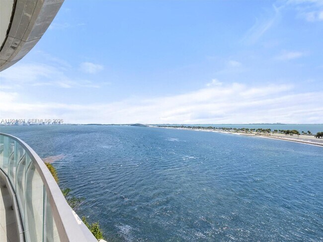 Building Photo - 175 25