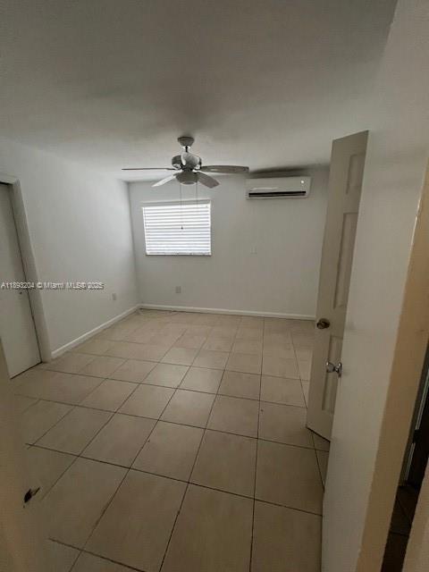 Building Photo - 6780 SW 44th St