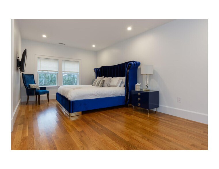 Building Photo - 153 Bayside Rd