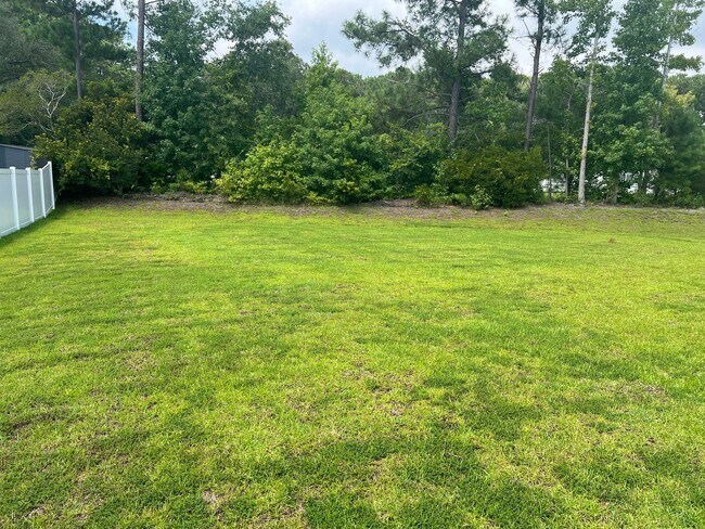 Building Photo - Little River like-new Three-Bedroom Home, ...