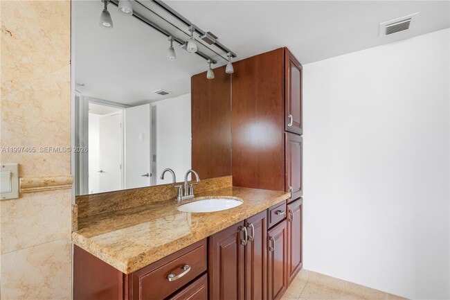 Building Photo - 2841 NE 163rd St