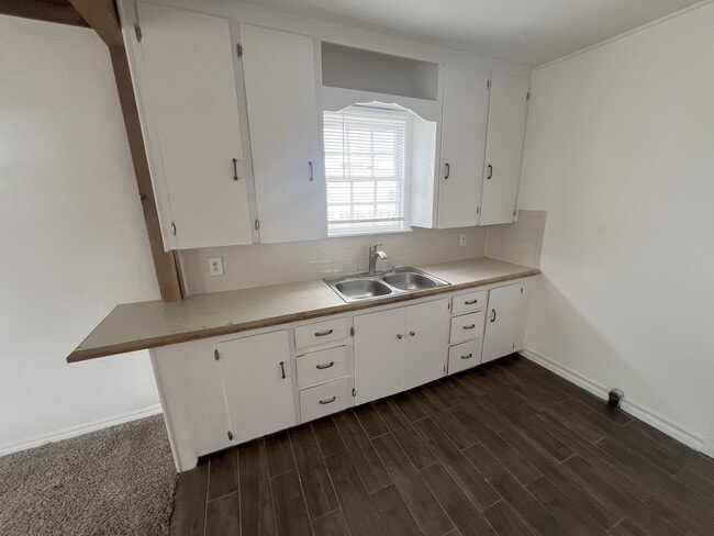 Building Photo - CONTRACT PENDING