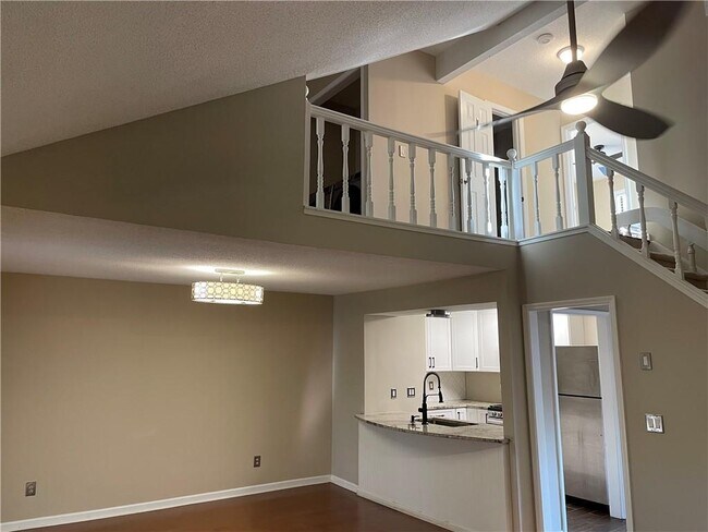 Building Photo - 8020 Sand Wedge Cir