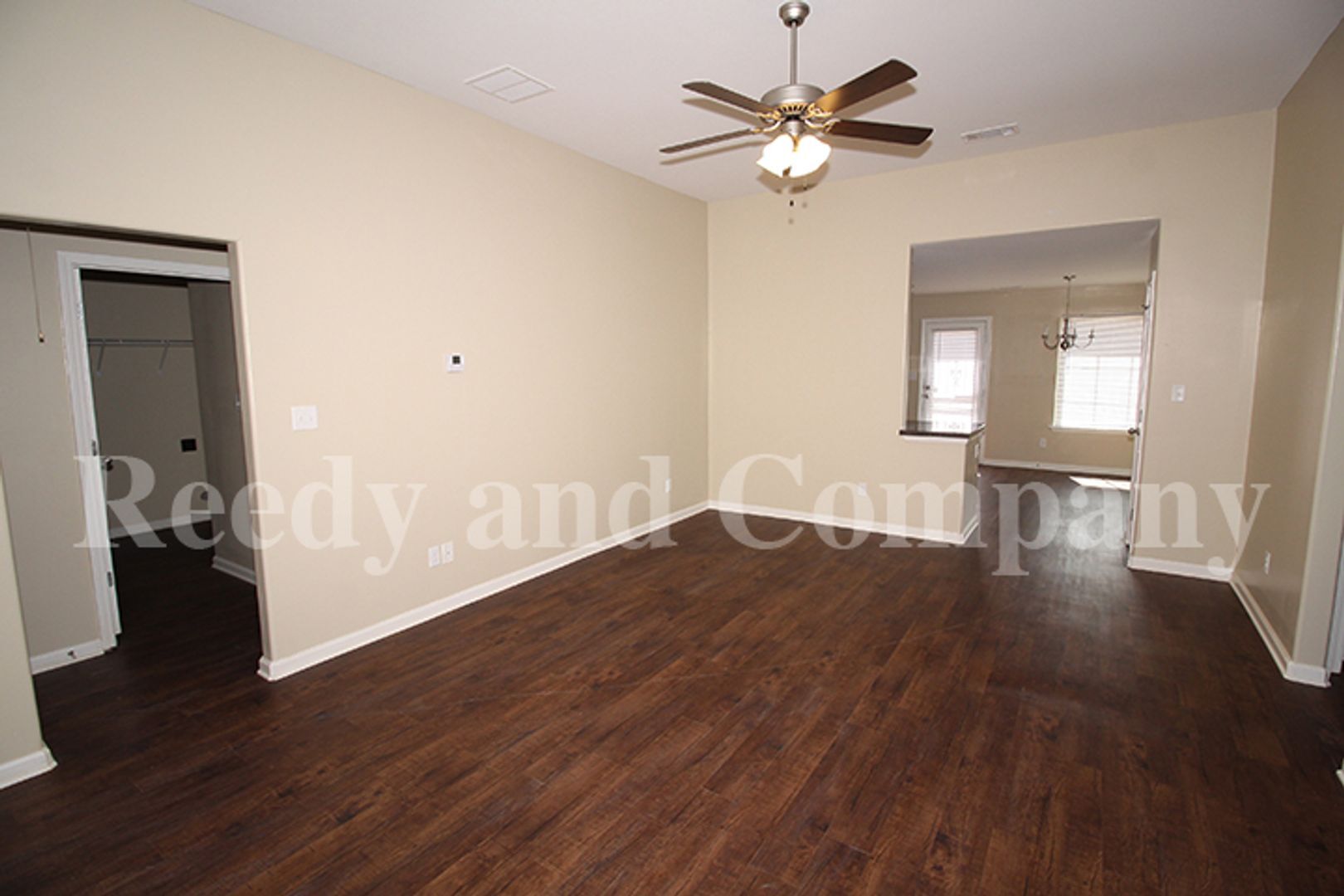 Building Photo - 5023 Acorn Dr