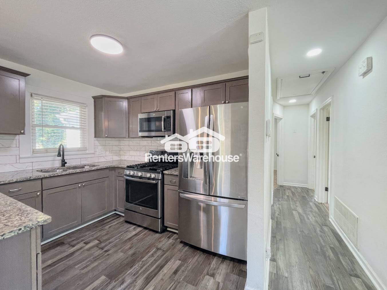 Building Photo - 2700 Belle St