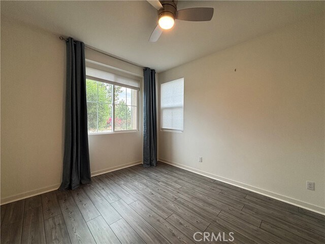 Building Photo - 26149 Park Ave